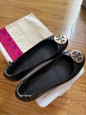 Preloved Tory Burch Black Minnie Travel Ballet Flat with Gold Logo Women 8.5
